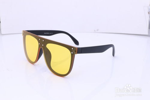 太阳眼镜搭配艺术 时尚与防护的完美融合